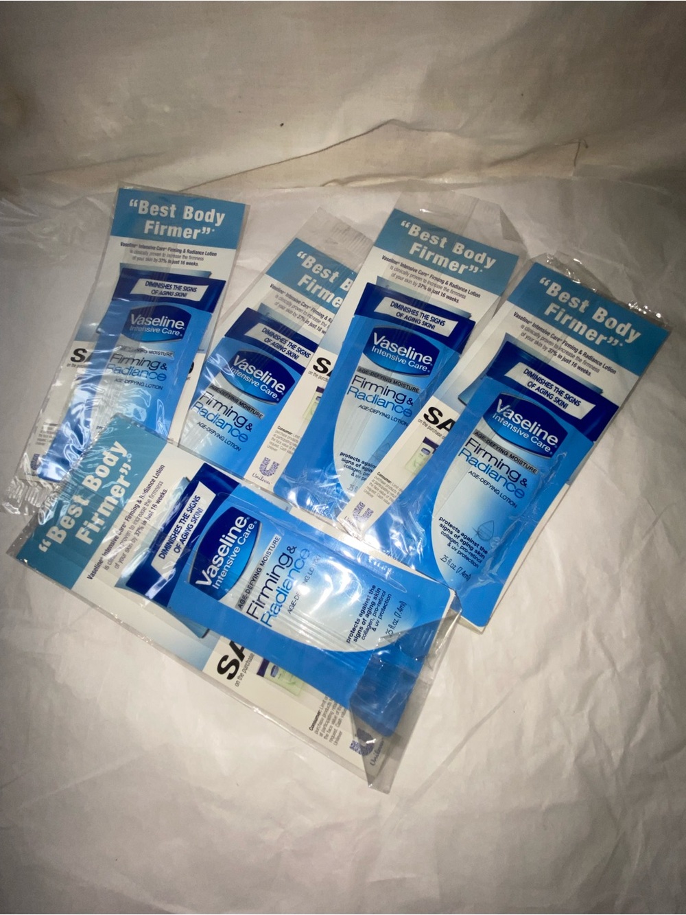 Vaseline Firming & Radiance Body Lotion Sample Pack - Blue